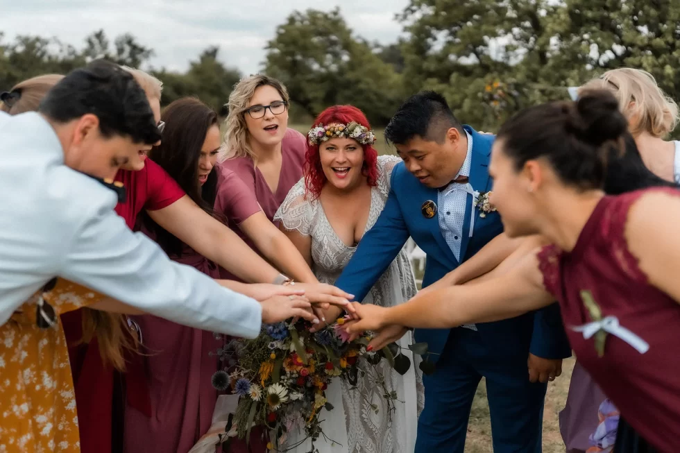 svatba v merunkovem sadu ML