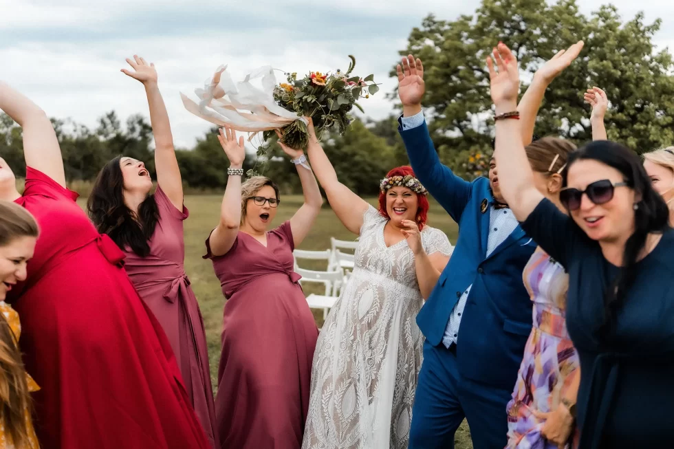 svatba v merunkovem sadu ML