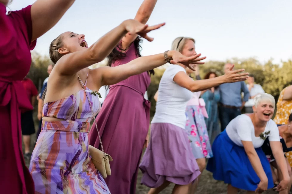 svatba v merunkovem sadu ML