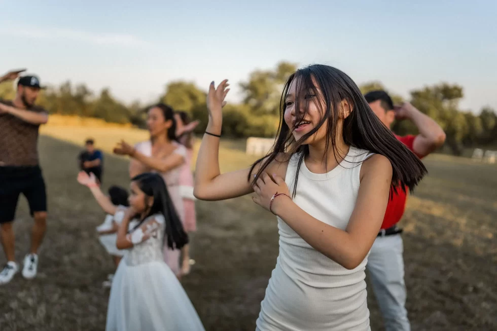 svatba v merunkovem sadu ML