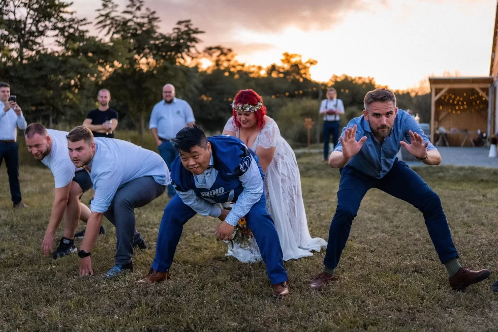 svatba v merunkovem sadu ML