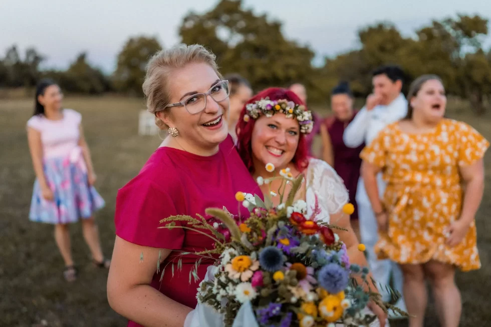 svatba v merunkovem sadu ML