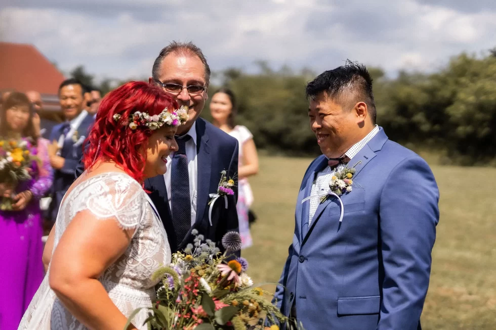 svatba v merunkovem sadu ML