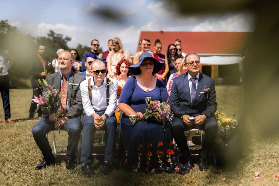 svatba v merunkovem sadu ML