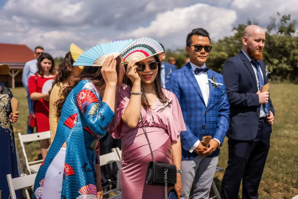 svatba v merunkovem sadu ML