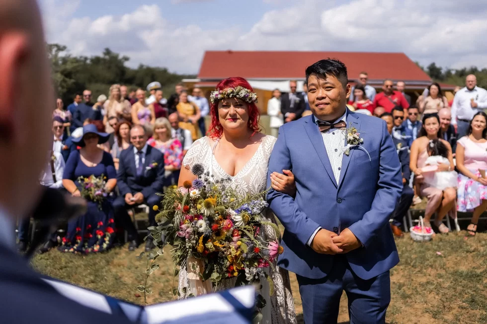 svatba v merunkovem sadu ML