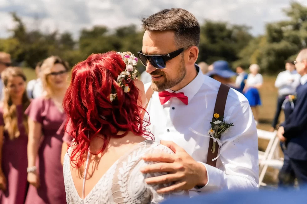 svatba v merunkovem sadu ML