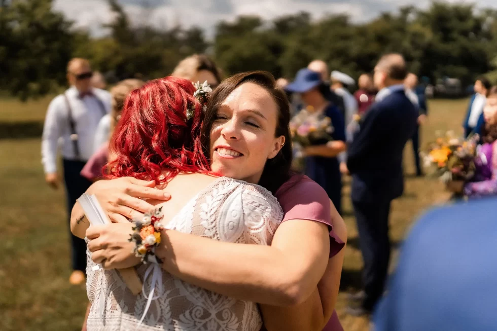 svatba v merunkovem sadu ML