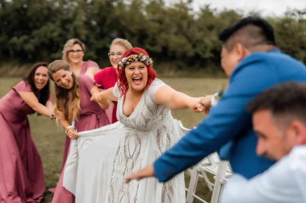 svatba v merunkovem sadu ML